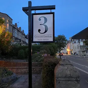 Pensión Oyo No 3, Bath